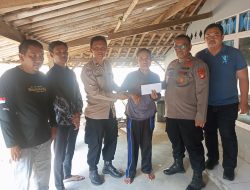 Dalam Rangka Menyambut HUT Bhayangkara ke-79,Kapolsek Serang Baru Berikan Bantuan Biaya Pengobatan Kepada Masyarakat Penderita Penyakit Stroke