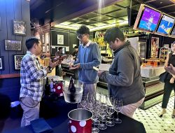 SIP dan SMOKE : HADIRKAN SENSASI WINE DAN CERUTU EKSKLUSIF