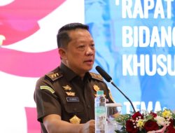 Tim Penyidik Kejaksaan Agung Memeriksa 4 Orang Saksi Terkait Perkara Dugaan Korupsi Pemberian Kredit PT Sritex.
