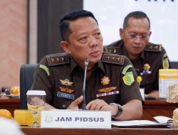 Kejagung RI Memeriksa 3 Orang Saksi Terkait Dugaan Korupsi Digitalisasi Pendidikan Kemendikbudristek.