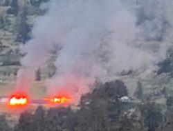 Aksi Cepat Satgas Ops Damai Cartenz: Kejar Pelaku Pembakaran Rumah Bupati Dan Kantor Distrik di Puncak