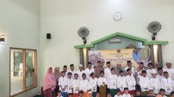 Giat Empati Building, Kapolsek Bekasi Barat Santuni Yatim dan Hadiri Sunatan Massal