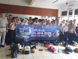 Sosialisasi Keselamatan Berlalu Lintas SMAN 17 Bersama Unit Kamsel Lantas Polres Metro Bekasi Kota