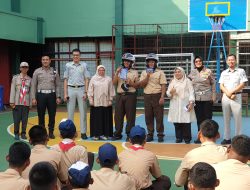 Dalam Rangka Operasi Patuh, Polisi Edukasi Keselamatan Lalu Lintas di SMK Karya Guna Bakti 1