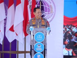 Kapolri Pimpin Apel Akbar Kokam Pemuda Muhammadiyah 2025 di Yogyakarta, Tegaskan Sinergi Ketahanan Pangan Nasional.