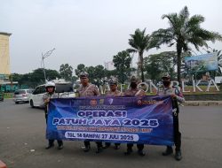 Polsek Bekasi Utara Gelar Operasi Patuh Jaya 2025 di Jalan Perjuangan