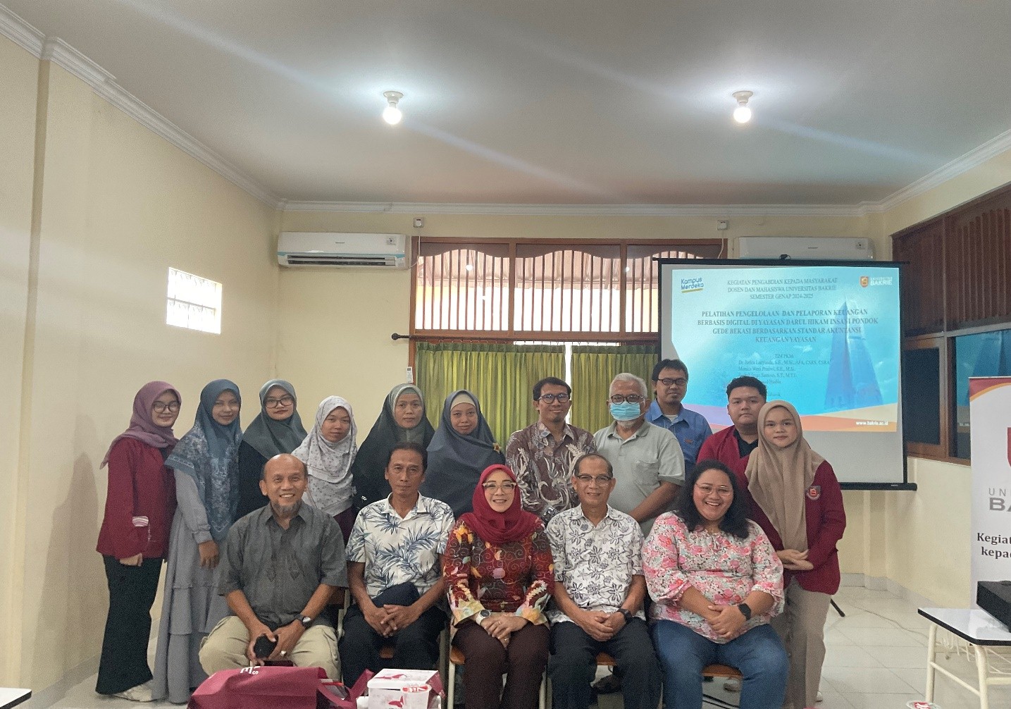 Pengabdian kepada Masyarakat Mahasiswa Dan Dosen Universitas Bakrie Semester Genap 2024-2025