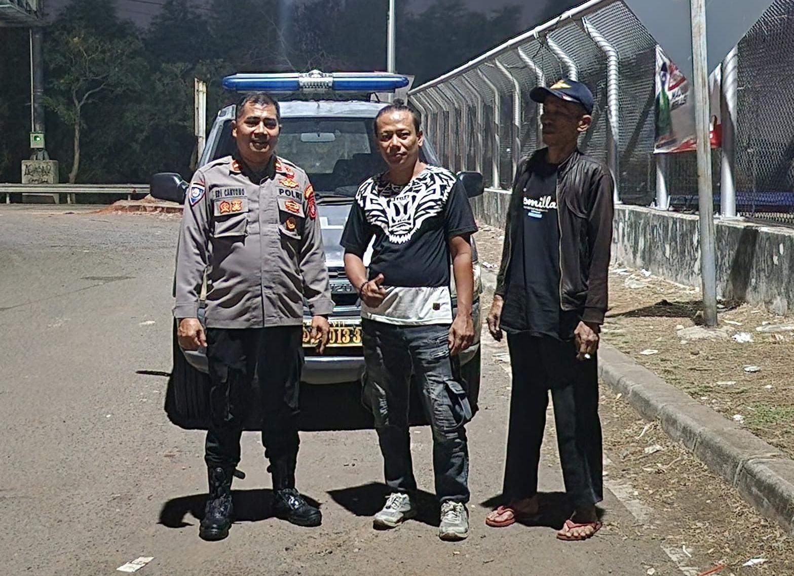 Tingkatkan Giat Patroli, Polsek Bekasi Barat Antisipasi Gangguan Kamtibmas