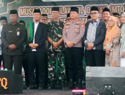 Pawai Ta’aruf Pembukaan MTQ VII Camat Pebayuran Wujudkan Masyarakat Cinta Al-Qur’an