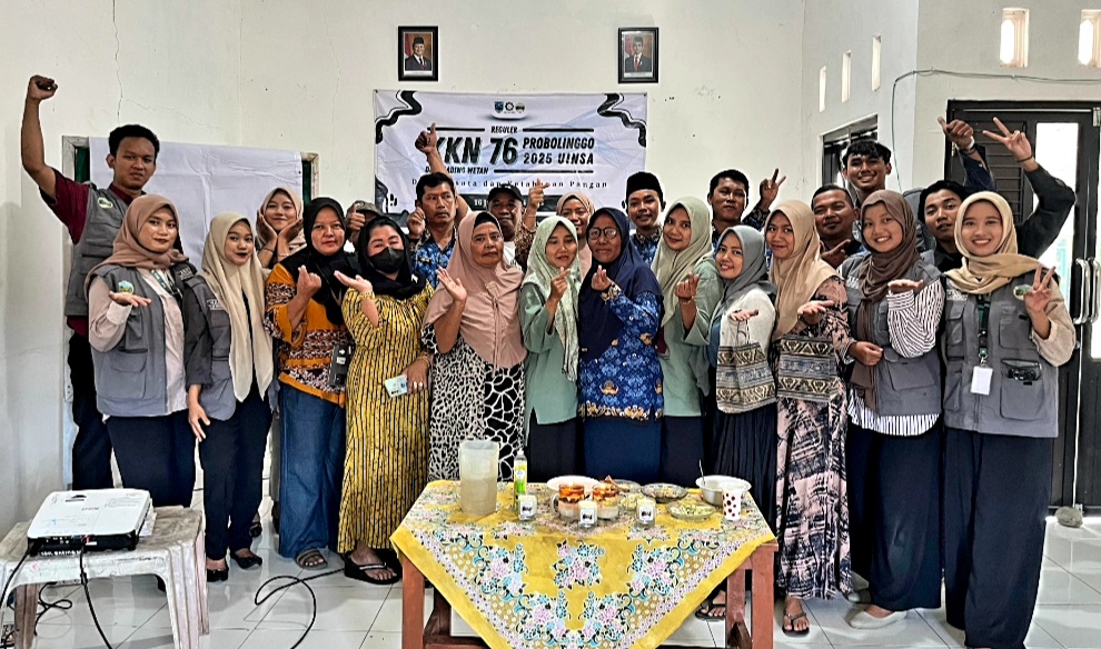 Sosialisasi Pengolahan Wedang Poka TOGA dan Lilin Aromaterapi Jelantah: Upaya Mahasiswa KKN 76 UINSA dalam Ketahanan Pangan Keluarga