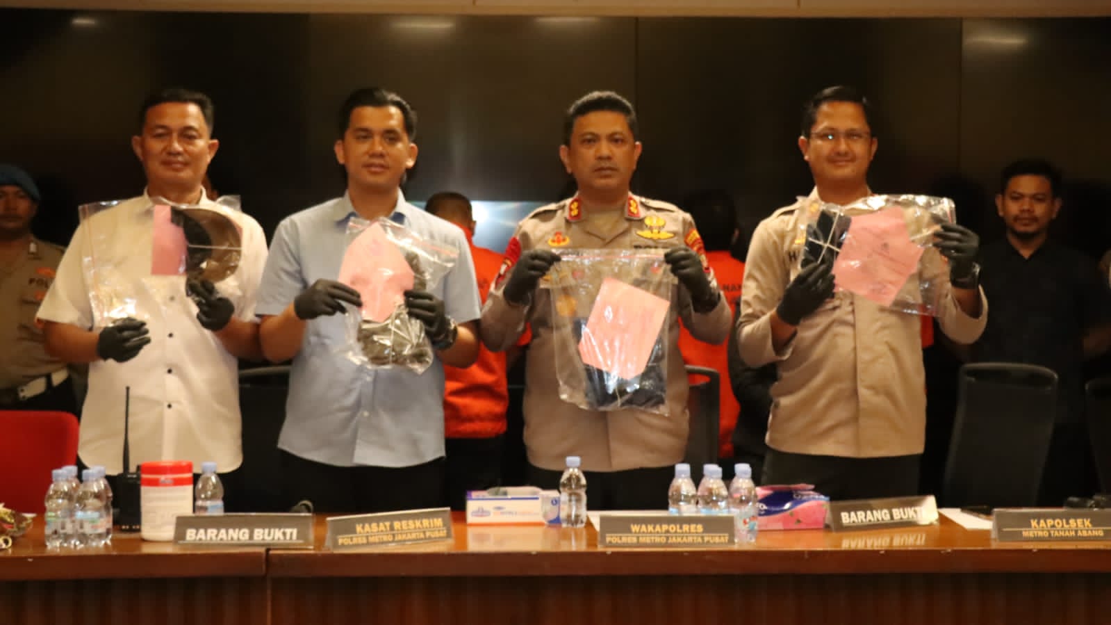 Empat Tersangka Penganiayaan Suporter Ditangkap Usai Final AFF U-23, Polisi: Dipicu Spanduk Tak Berizin