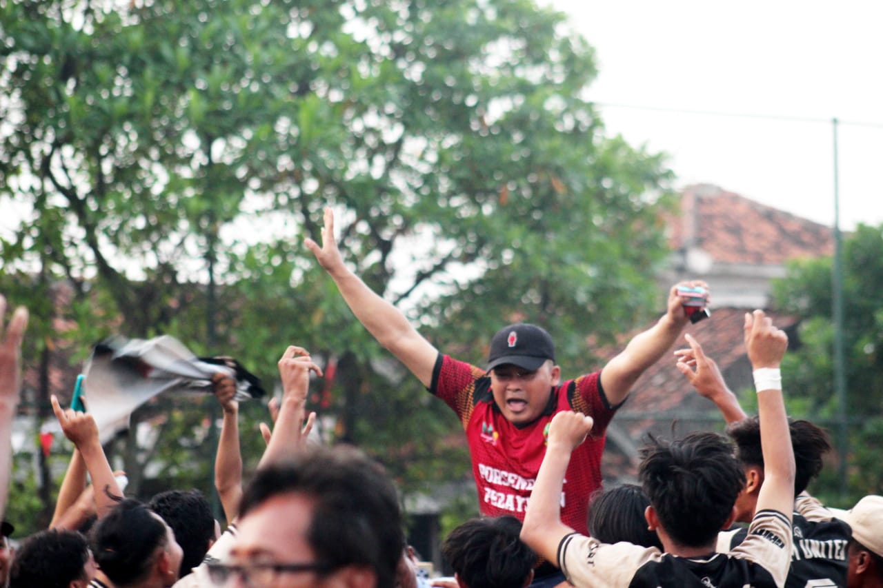 Luar Biasa!!! Lagi-lagi Desa Bantarjaya Sabet Juara Turnamen Sepak Bola Tingkat Kecamatan Pebayuran