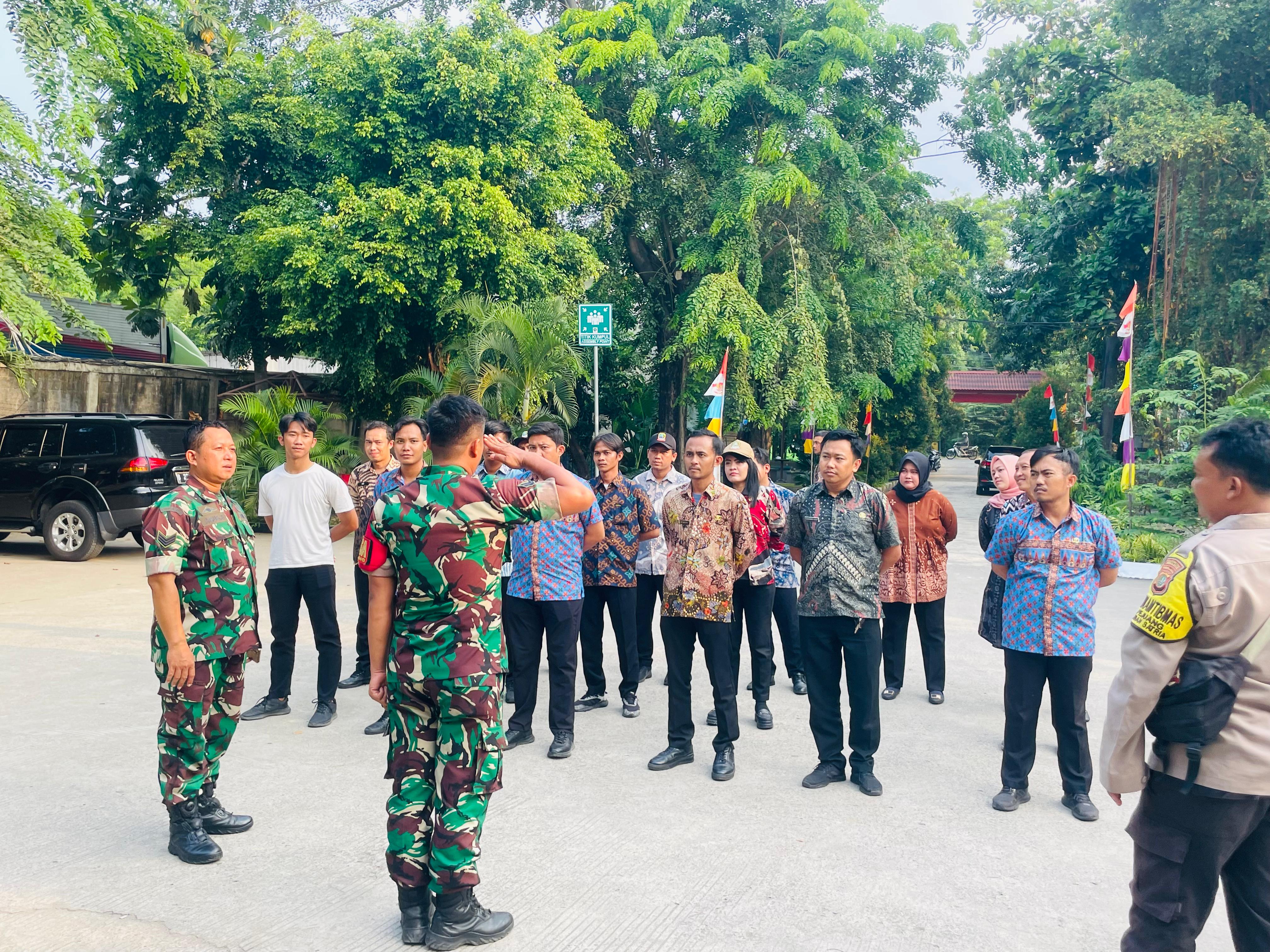 Sambut HUT Ke-80 RI, Sinergi TNI-Polri Latih PBB Aparatur Kelurahan Pejuang