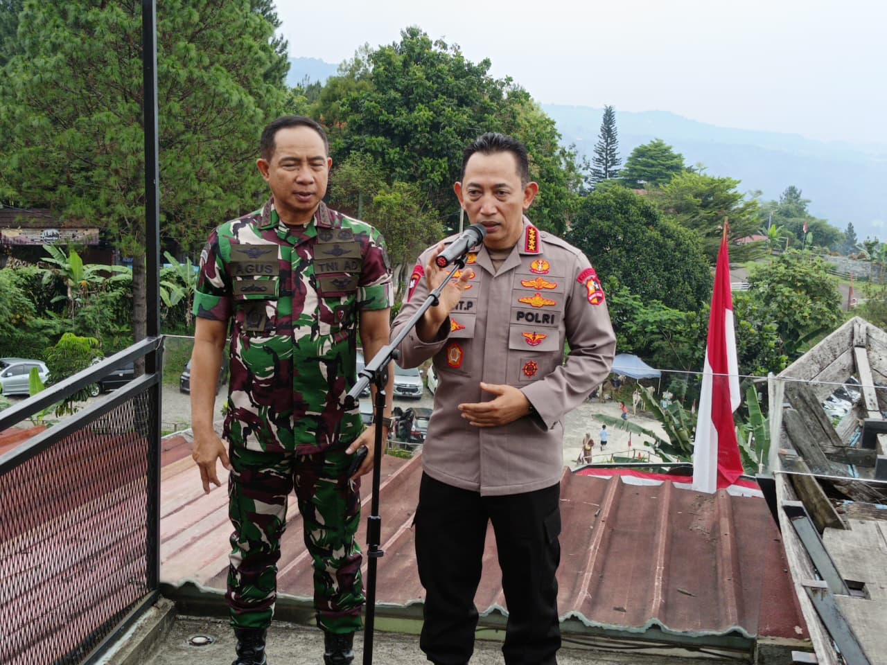 Kapolri dan Panglima TNI Tegaskan Siapkan Langkah Tegas Atasi Aksi Anarkis, Pastikan Pemulihan Keamanan Nasional.