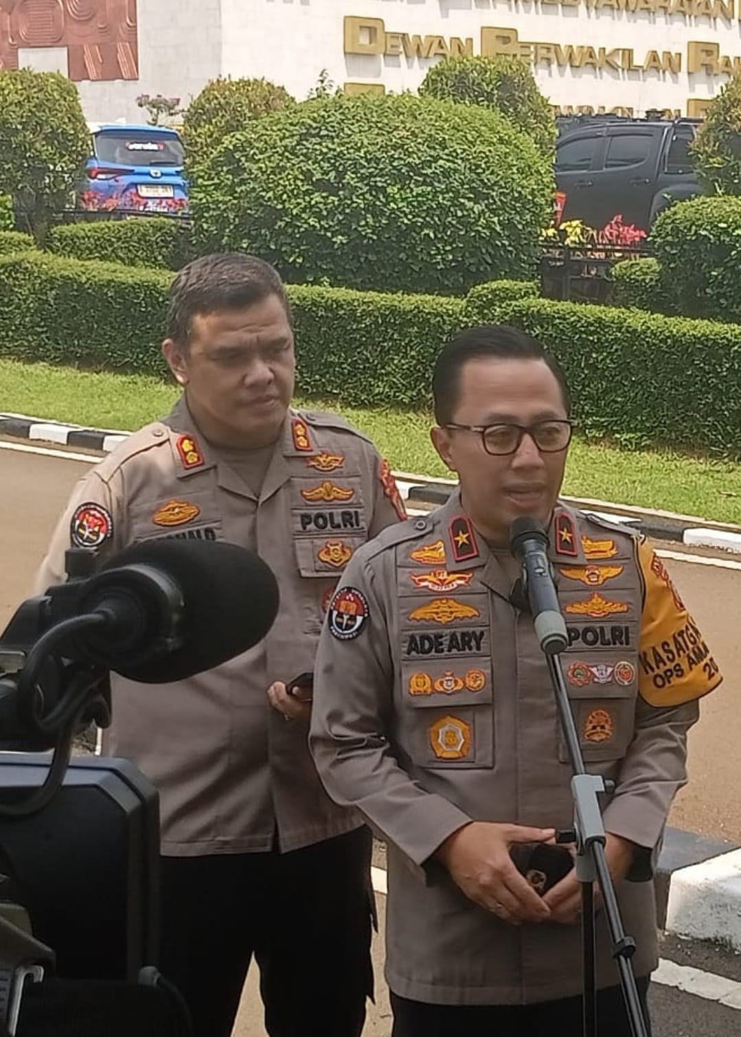 Polda Metro Jaya Turunkan 4.562 Personel Amankan Aksi Unjuk Rasa di Jakarta.