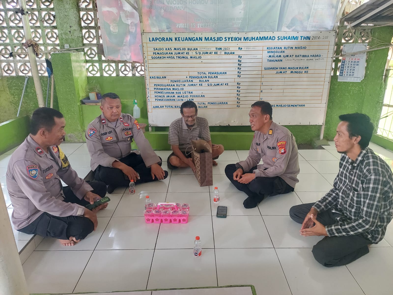 Perkuat Kemitraan, Polisi Sambangi Tokoh Agama di Margamulya