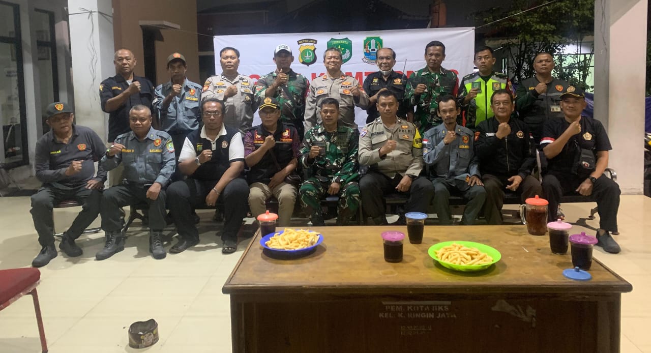 Hangatnya Ngopi Kamtibmas, Warga Dan Polsek Bekasi Selatan