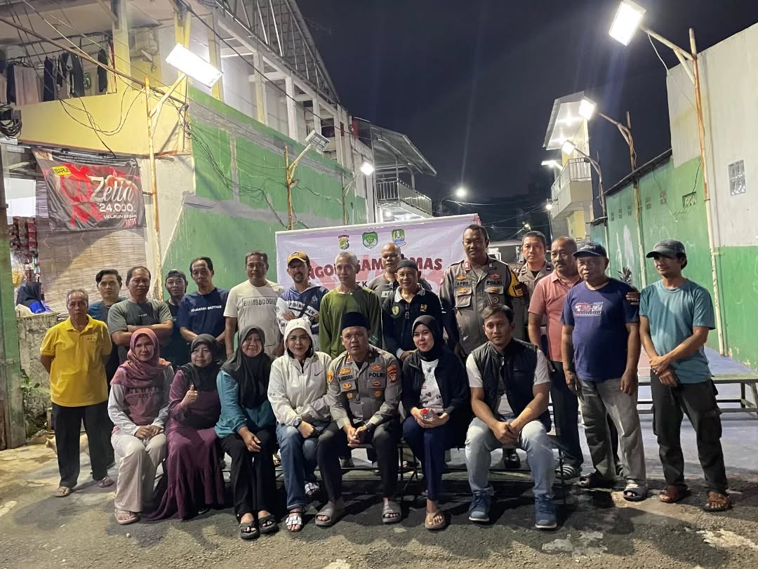 Ngopi Kamtibmas di Margajaya, Hangatkan Malam Dan Eratkan Kebersamaan