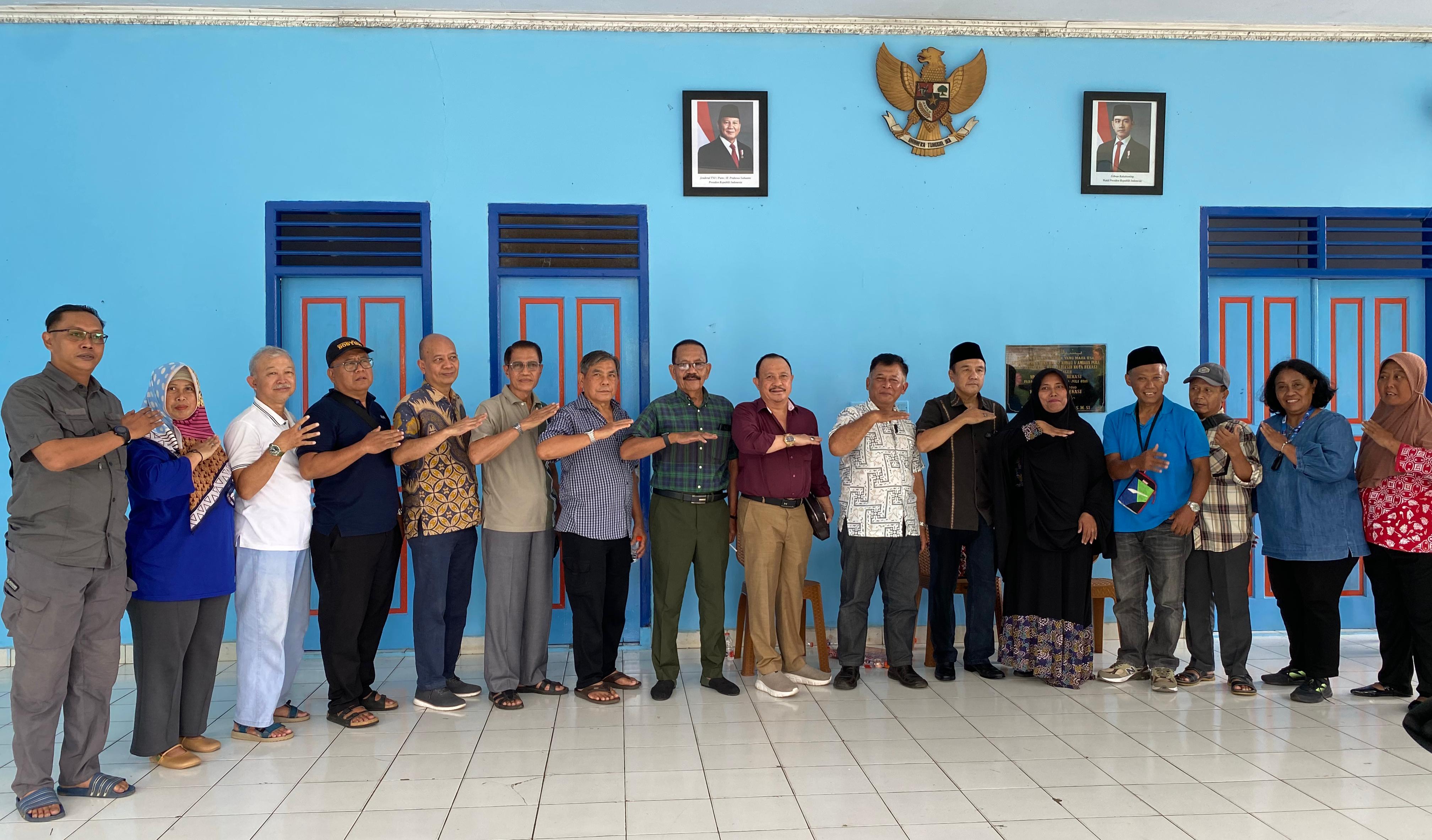 Calon Ketua RW Komplek Perumahan TNI AU Kodau Ambarapura Sampaikan Visi Misi