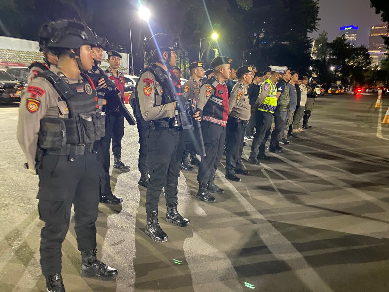 Polda Metro Jaya Gelar Patroli Malam Untuk Tingkatkan Rasa Aman Masyarakat