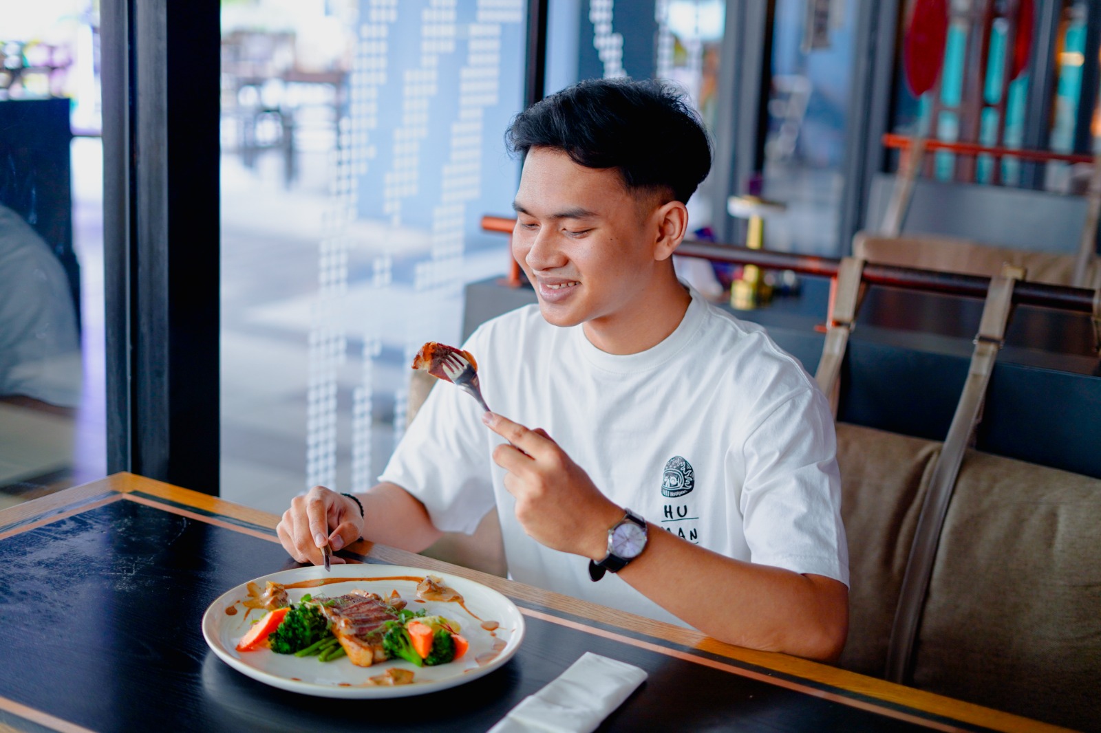 ARTOTEL TS SUITES SURABAYA SEMARAKKAN PEKAN GASTRONOMI LE GOỮT DE FRANCE – CITA RASA PRANCIS 2025