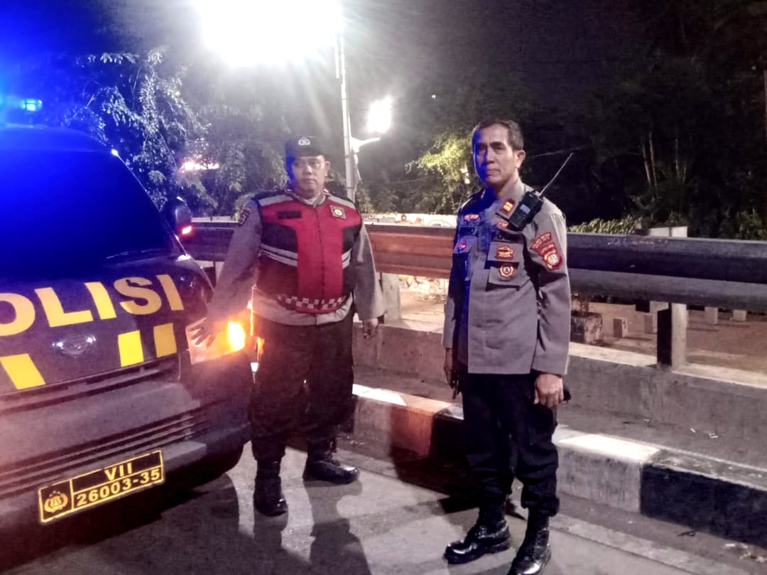 Jaga Kondusifitas Wilayah, Polsek Bekasi Selatan Optimalkan Patroli Cipta Kondisi Malam Hari