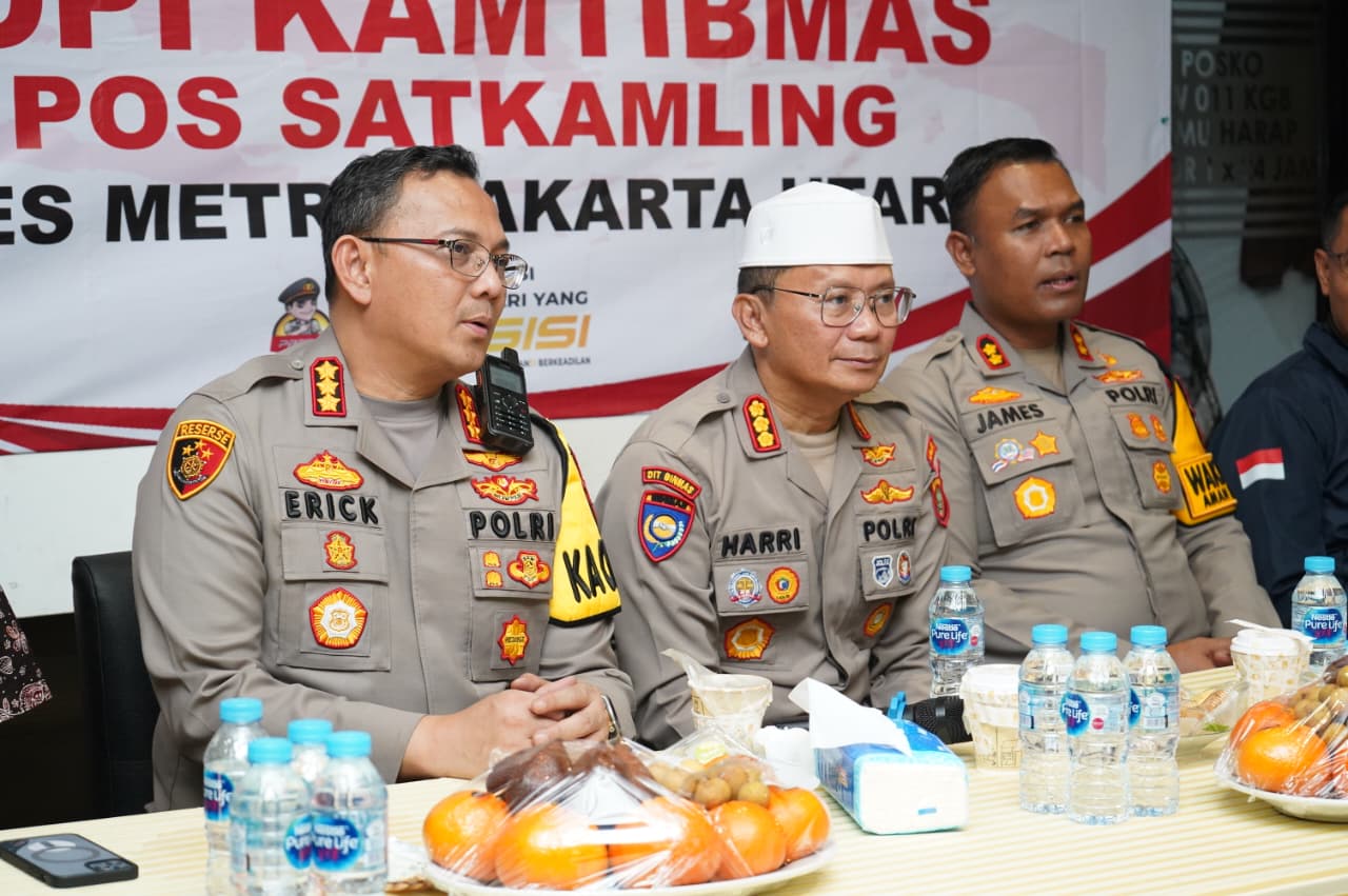 Polisi Gelar Sosialisasi Bahaya Judi Online hingga Narkoba ke Warga Kelapa Gading.
