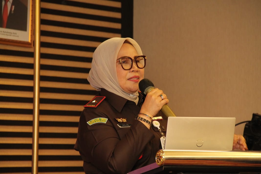 Wakajati Kepri Jadi Narasumber Dalam Bimtek Kemenhub RI di Batam “Tekankan Pentingnya Penataan dan Pengelolaan Rumah Negara Secara Tertib”.