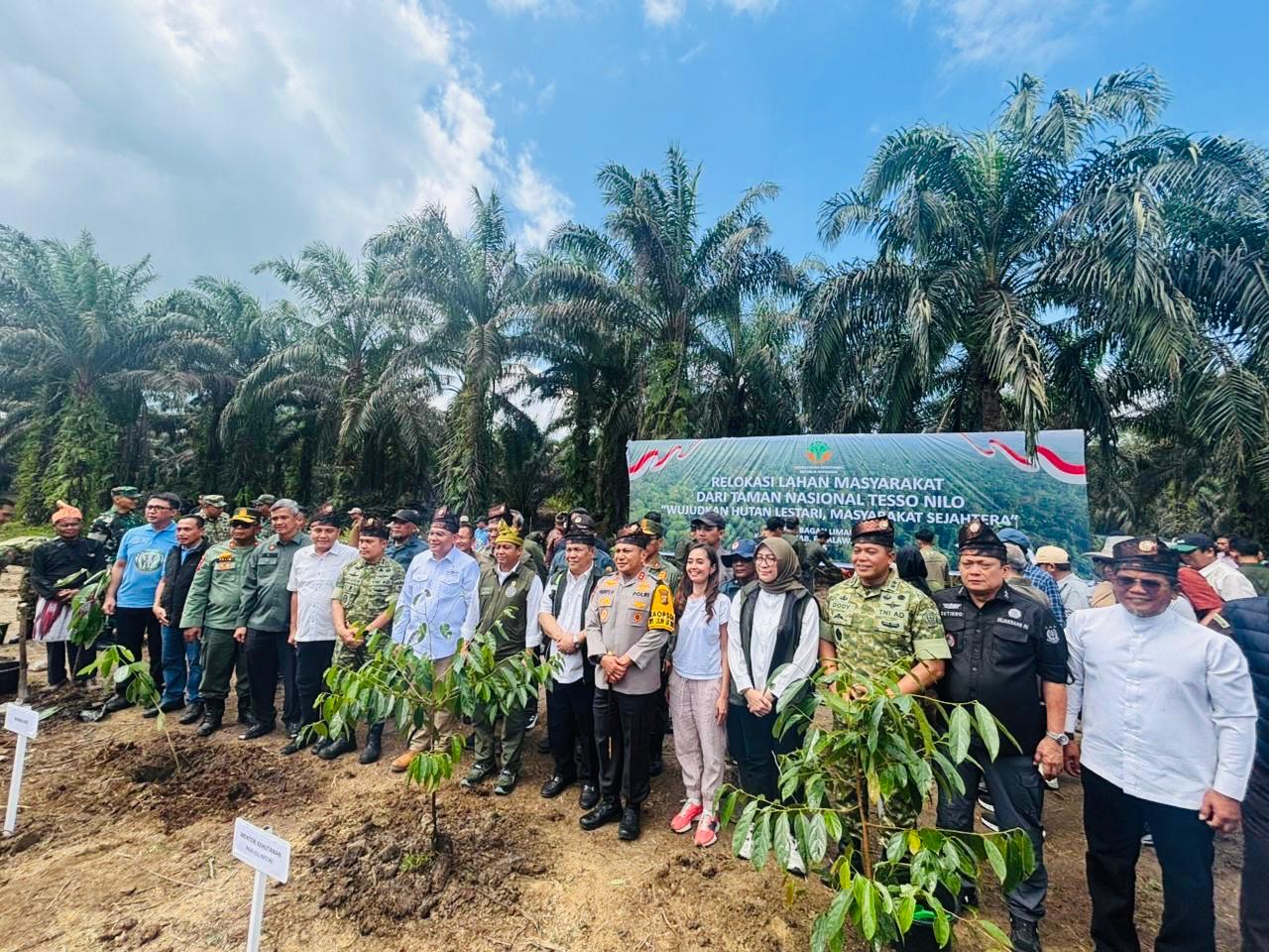 Tim Satuan Tugas PKH Relokasi Lahan Masyarakat Taman Nasional Tesso Nilo“Wujudkan Hutan Lestari, Masyarakat Sejahtera”