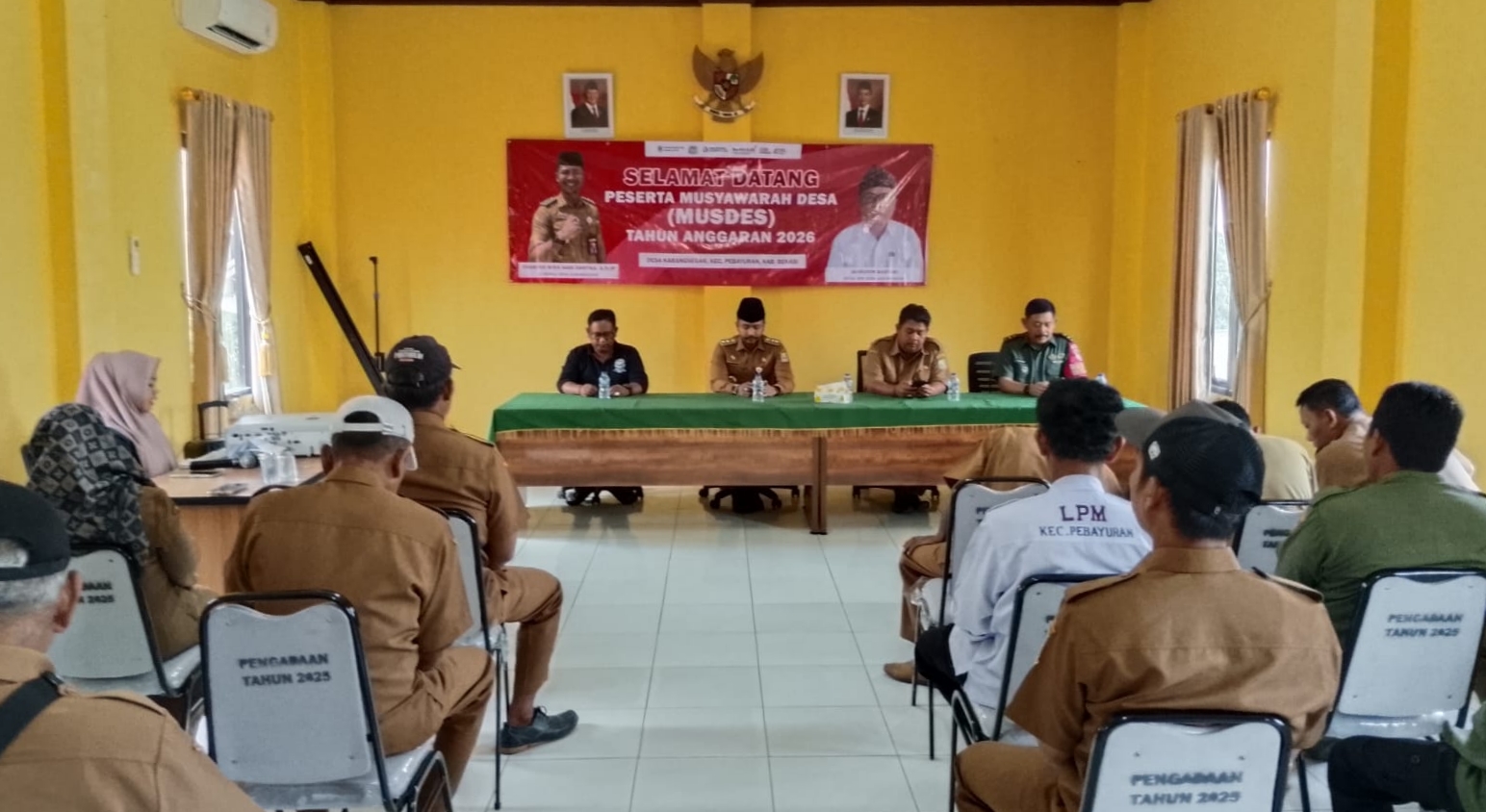 Pj Desa Karangsegar Pimpin Rapat Musyawarah Desa ( Musdes) Tahun Anggaran 2026