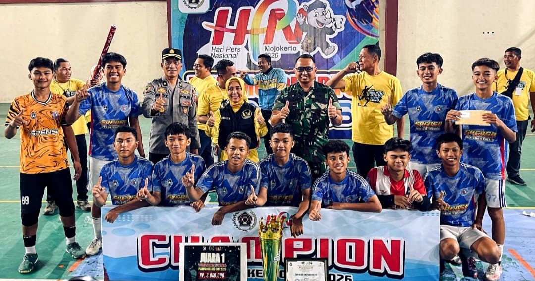 SMPN 1 Kota Mojokerto Juwara Futsal Piala PWI Mojokerto Cup 2026 Kalahkan SMPN 9
