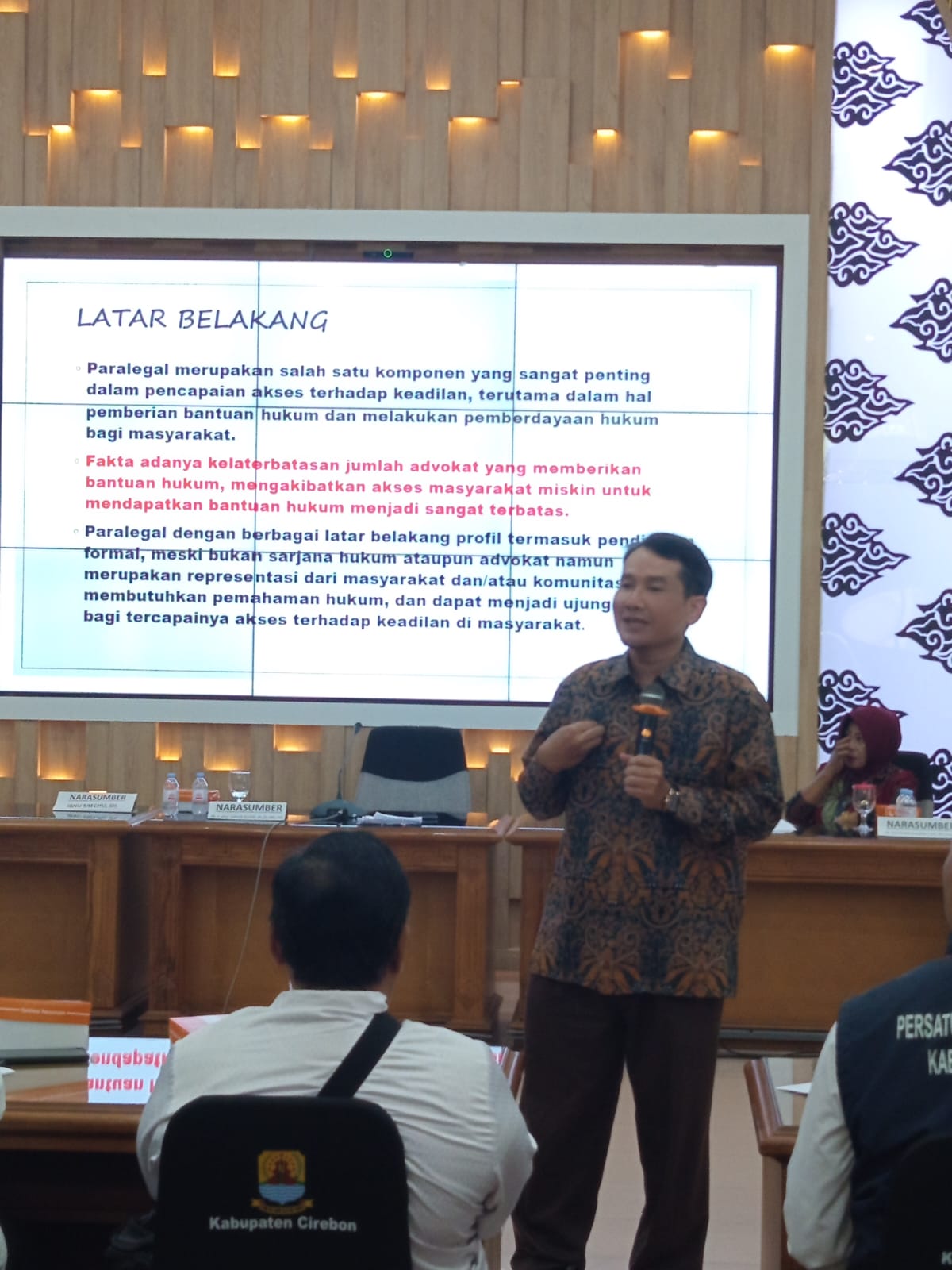 Pentingnya Pelatihan Paralegal Untuk Meningkatkan Akses Masyarakat Terhadap Ruang Keadilan