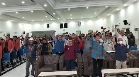 Silaturahmi Akbar Pers Bekasi, Karawang, Purwakarta, Hadirkan Tokoh Ikonik Lembergar Hedot