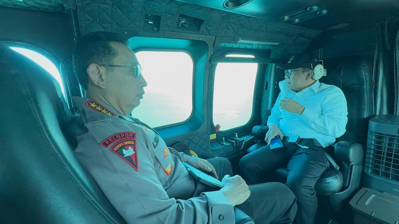 Cek Kesiapan Arus Mudik Pelabuhan Merak, Kapolri, Panglima Hingga Menko PMK Patroli Naik Heli