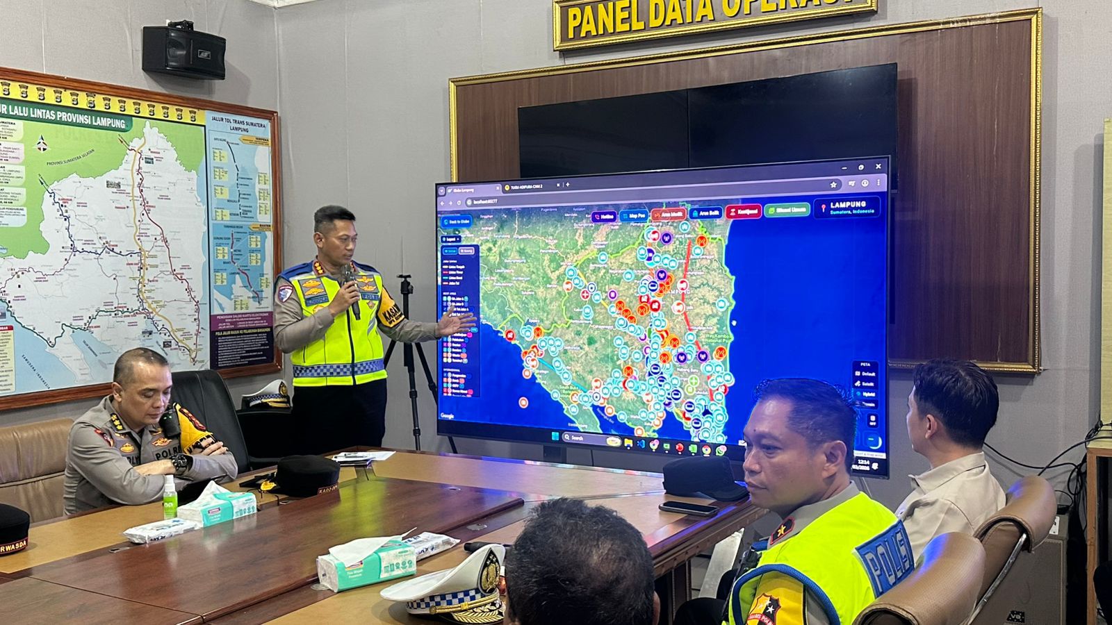 Wakapolri Pantau Kesiapan Arus Mudik di Pelabuhan Bakauheni Dan Rest Area KM 20B