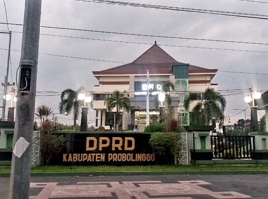 Dugaan Mark-Up Anggaran Media DPRD Probolinggo 2025 Rp450 Juta, Aktivis: Transparansi Dipertanyakan