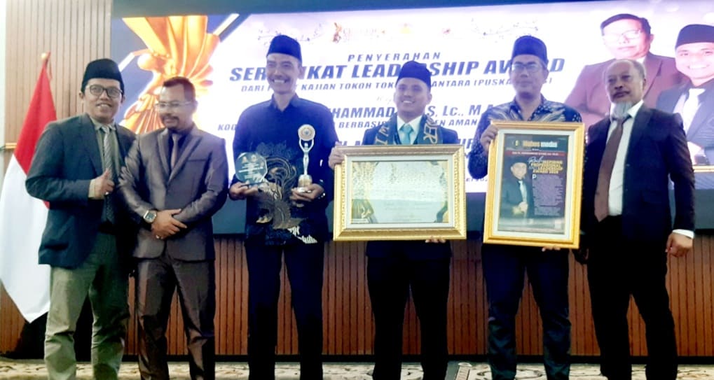 Harumkan Nama Mojokerto, Gus Ilyas Dinobatkan Jadi Tokoh Inovator Pendidikan Indonesia