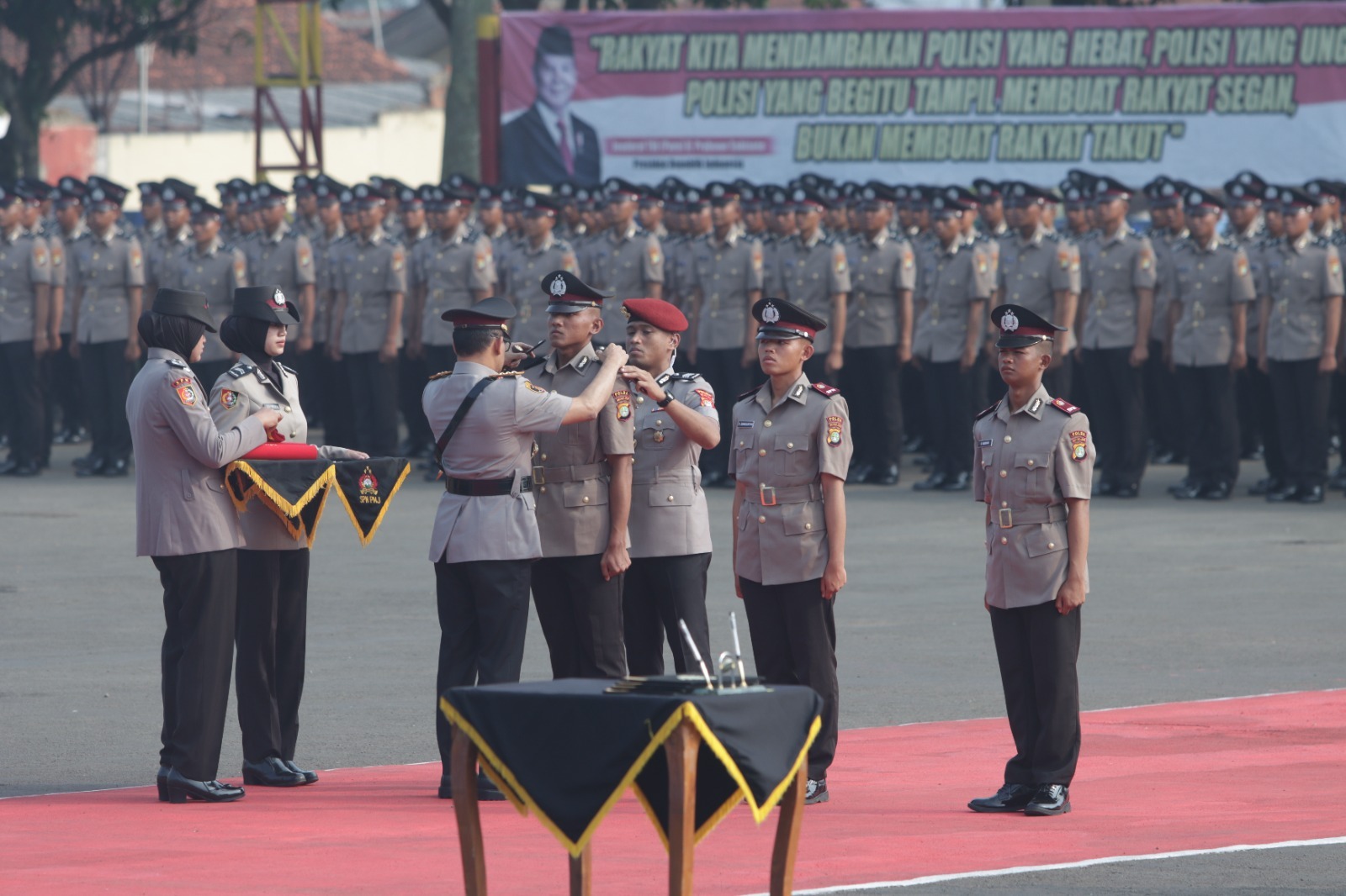 Kapolda Metro Jaya Gelar Pelantikan 993 Orang Bintara Remaja di SPN Lido.