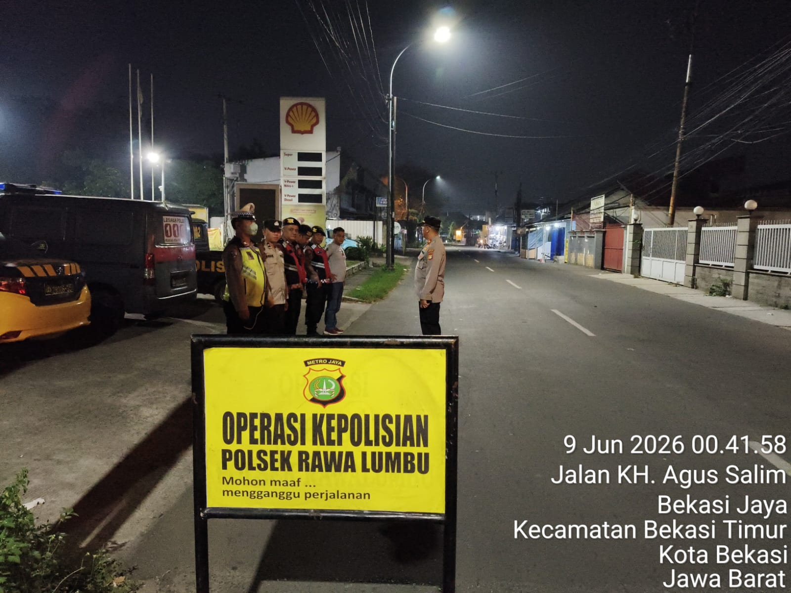 POLSEK RAWALUMBU GELAR RAZIA STASIONER DI TITIK RAWAN, CIPTAKAN RASA AMAN BAGI MASYARAKAT