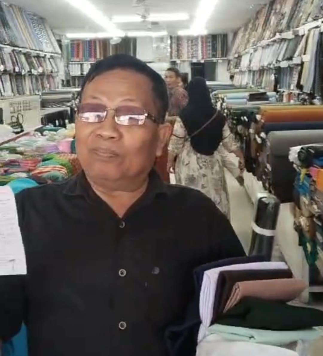 Hasil Kajian Pasar, Harga Kain Seragam Cuma 293 Ribu, LP3-NKRI Desak Bupati Mojokerto Segera Bertindak