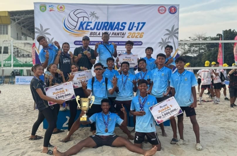 Tiga Atlet Voli Pantai Asal Mojokerto Sabet Juara 3 Kejurnas U-17 di Palembang