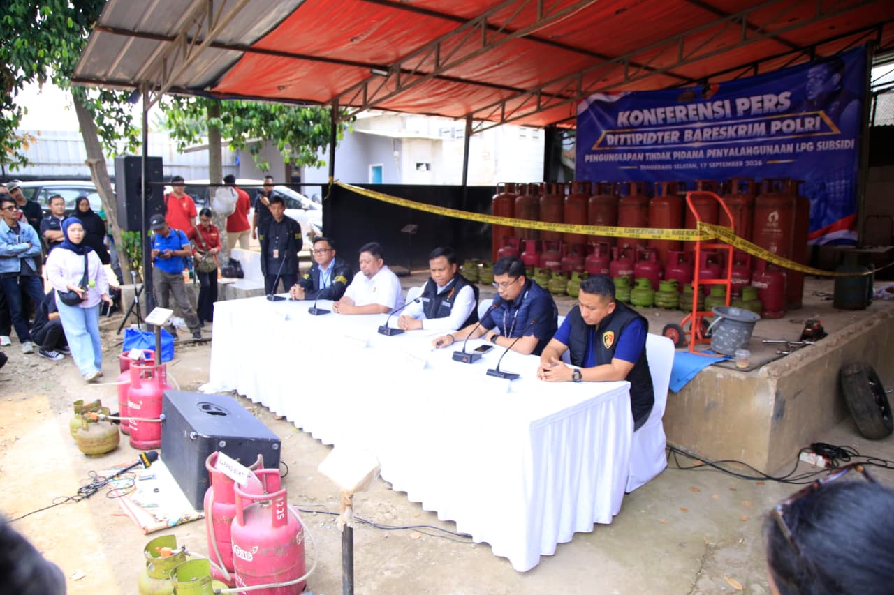 Hak Rakyat Miskin Disedot Mafia Gas, Bareskrim Polri Tangkap Pelaku Oplos LPG 3 Kg di Tangsel, Negara Rugi Ratusan Juta.