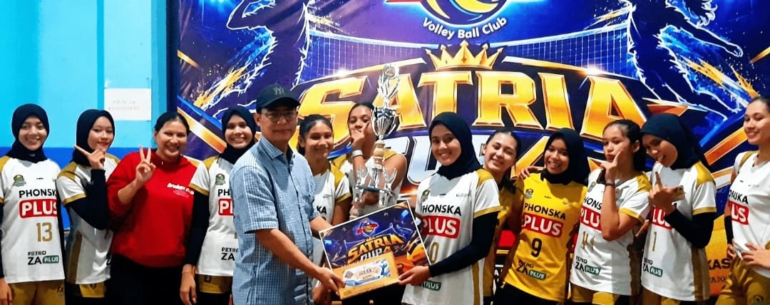 FINAL SATRIA CUP 4 PUTRI: Petro Kimia Gresik Juara Usai Kalahkan Merpati Blitar 3-1