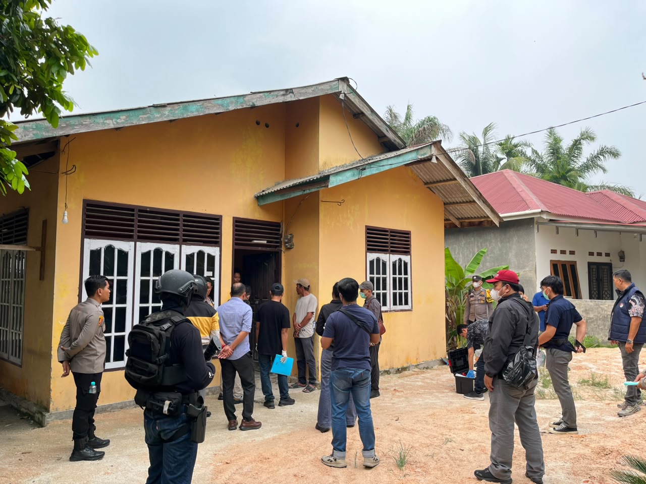 Densus 88 Tangkap 11 Terduga Teroris di 6 Provinsi, Ditemukan Jejak Latihan Tembak.