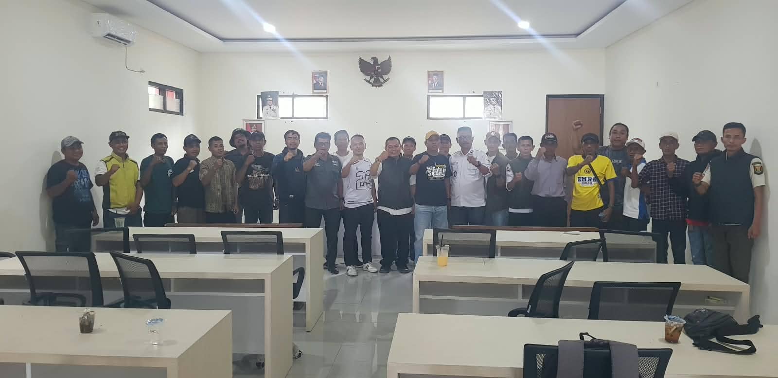FORMAWAR Gelar Audiensi di Kantor Kecamatan Warungkiara, Camat Tak Hadir dan PTPN Cibungur Absen, Ada Apa?