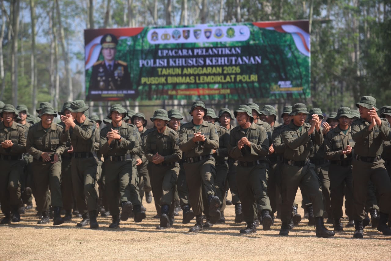 Menindaklanjuti Arahan Presiden, Polri Siapkan 70.000 Polisi Khusus Kehutanan.