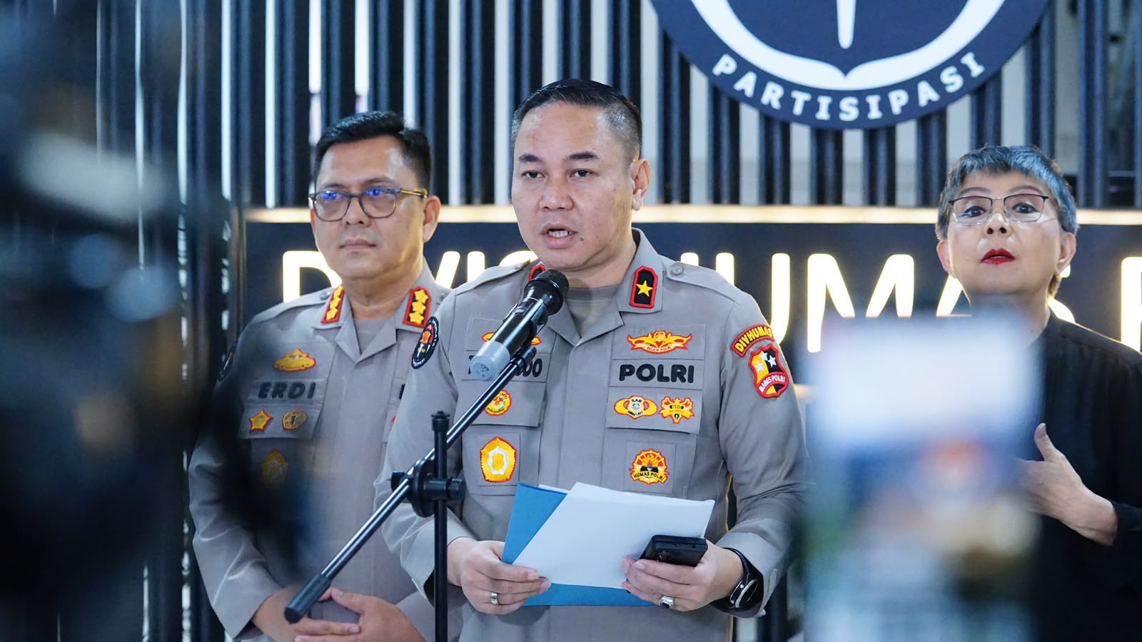 Polri Ajak Masyarakat  Waspada Penipuan Online dan Cegah Penipuan Siber.