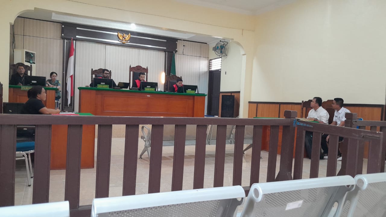 Sidang Gugatan Janda  Terkait Lelang Jaminan Diduga Cacat Formil Makin Memanas, BRI dan KPKNL Mangkir Sidang di PN Gunungsitoli.